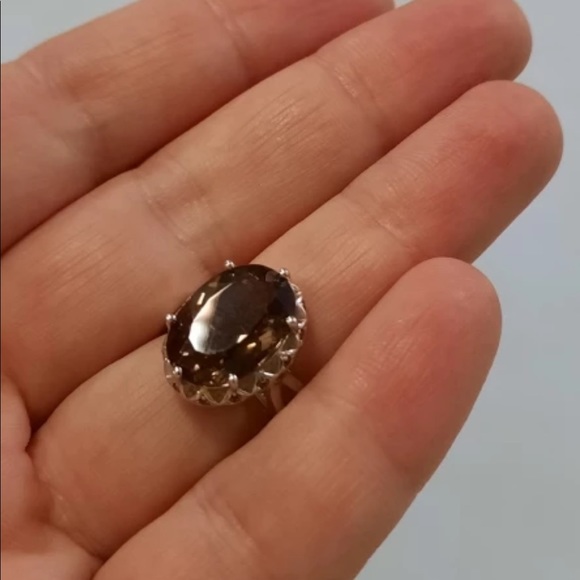4.7ct Natural Smoky Quartz Ring - Picture 4 of 7